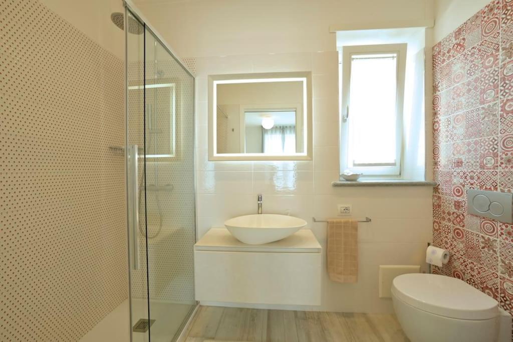 Luxury Apartament Con Garage Vista Mare Alassio Per 6 Persone Exterior foto